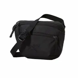 Arc'teryx: Чёрная сумка 