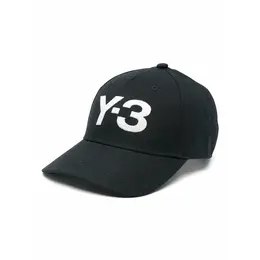 Y-3: Чёрная кепка 