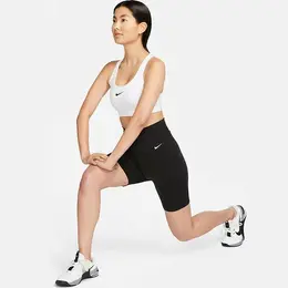 NIKE: Белый топ 