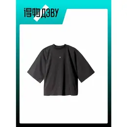 ADIDAS YEEZY: Чёрная футболка 