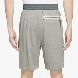 NIKE: Спортивные шорты 