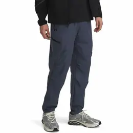 Under Armour: Спортивные брюки 