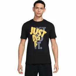 NIKE: Спортивная футболка 