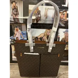 MICHAEL KORS: Коричневая сумка 
