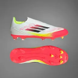 adidas: Белые кеды 