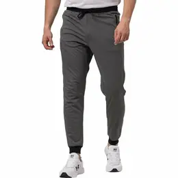Under Armour: Брюки джоггеры 