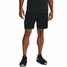 Under Armour: Чёрные шорты 