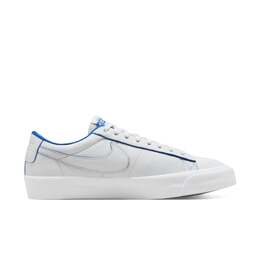Nike: Белые кроссовки  Blazer Low