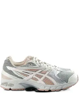 ASICS: Светоотражающие кроссовки  Gel