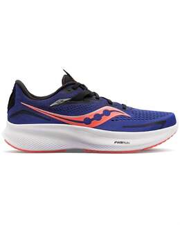Saucony: Кроссовки 
