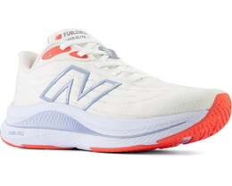 New Balance: Белые кроссовки  FuelCell