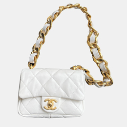 Chanel: Белая сумка 
