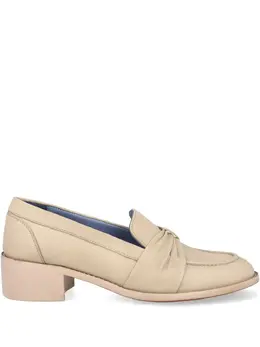 Blue Bird Shoes: Светлые лоферы 