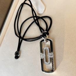 Bvlgari: Колье 