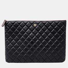 Chanel: Чёрный клатч 
