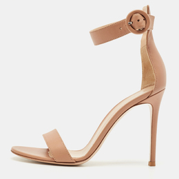 Gianvito Rossi: Бежевые сандалии  Portofino