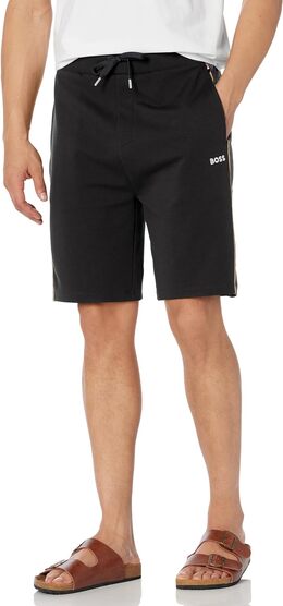 Hugo Boss: Чёрные шорты 