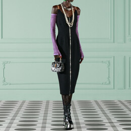 Gucci: Чёрное платье 