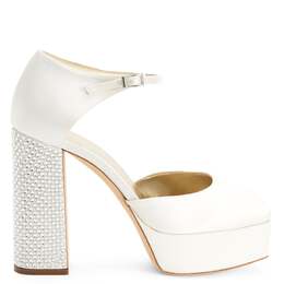 Giuseppe Zanotti: Белые сандалии 