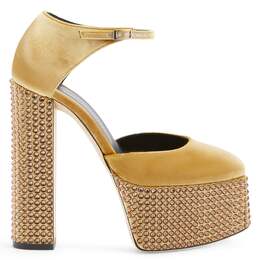 Giuseppe Zanotti: Золотые сандалии 