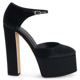 Giuseppe Zanotti: Чёрные сандалии 