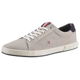 Tommy Hilfiger: Серые кроссовки 
