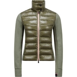 Moncler: Зелёная куртка 