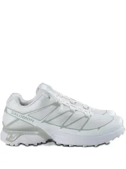 Salomon: Белые кроссовки 