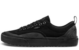 Vans: Чёрные кроссовки 