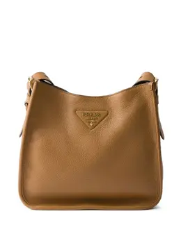 Prada: Коричневая сумка 