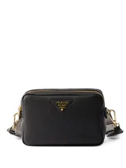 Prada: Чёрная сумка 