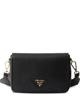 Prada: Чёрная сумка 