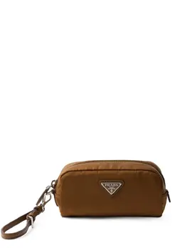 Prada: Коричневая сумка 