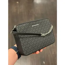 MICHAEL KORS: Чёрная сумка  Jet Set