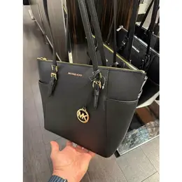 MICHAEL KORS: Чёрная сумка 