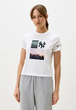Champion: Белая футболка 