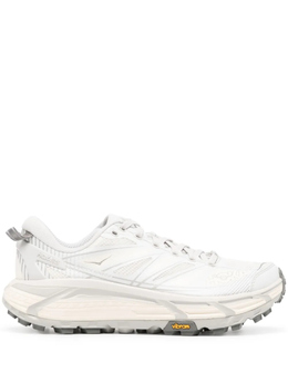 HOKA: Серые кроссовки 