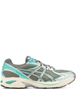 Asics: Серые кроссовки 