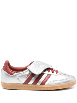 Adidas: Серебристые кроссовки  Samba