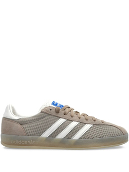 Adidas: Коричневые кроссовки  Gazelle Indoor