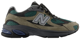 New Balance: Серые кроссовки 