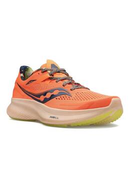 Saucony: Оранжевые кроссовки 
