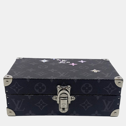 Louis Vuitton: Чёрная сумка 