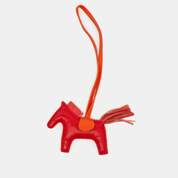 Hermes: Красная сумка 
