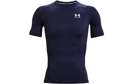 Under Armour: Тёмная футболка 