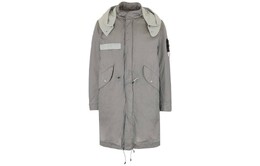 Stone Island: Серая куртка 