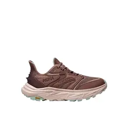 HOKA ONE ONE: Коричневые кроссовки 