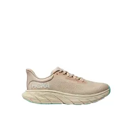 HOKA ONE ONE: Бежевые кроссовки 