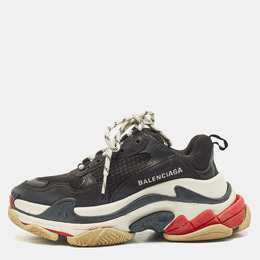 Balenciaga: Чёрные кроссовки  Triple S