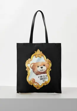 Moschino: Чёрная сумка 